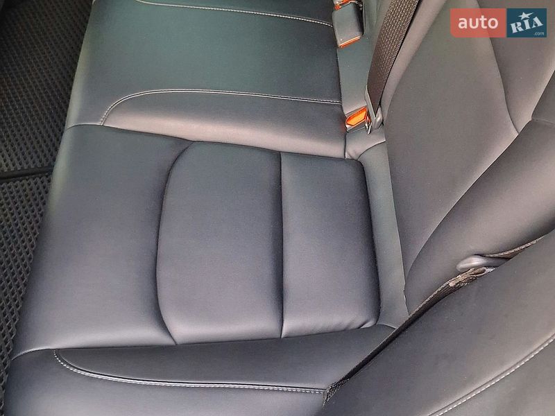 Седан Tesla Model 3 2021 в Кропивницькому