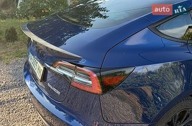 Седан Tesla Model 3 2021 в Борисполі