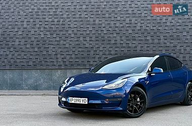 Седан Tesla Model 3 2019 в Запоріжжі