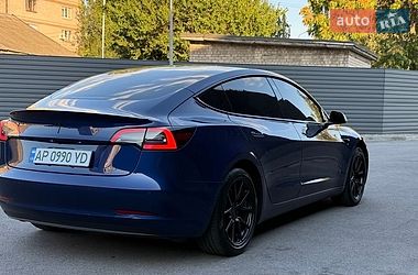 Седан Tesla Model 3 2019 в Запоріжжі