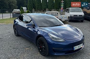 Седан Tesla Model 3 2022 в Хмельницком