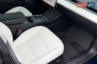 Седан Tesla Model 3 2022 в Хмельницком