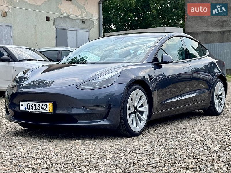 Седан Tesla Model 3 2020 в Стрию фото 7 Седан Tesla Model 3 2020 в Стрию