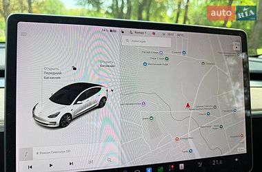 Седан Tesla Model 3 2021 в Калуші