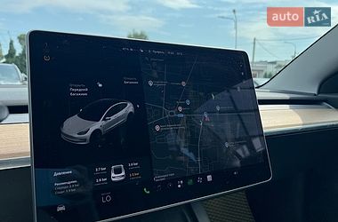 Седан Tesla Model 3 2020 в Ивано-Франковске