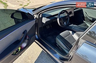Седан Tesla Model 3 2024 в Запорожье