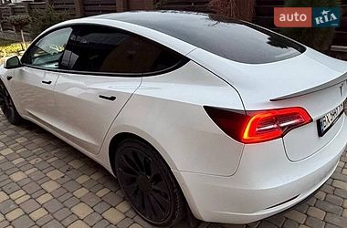 Седан Tesla Model 3 2022 в Львові фото 7 Седан Tesla Model 3 2022 в Львові