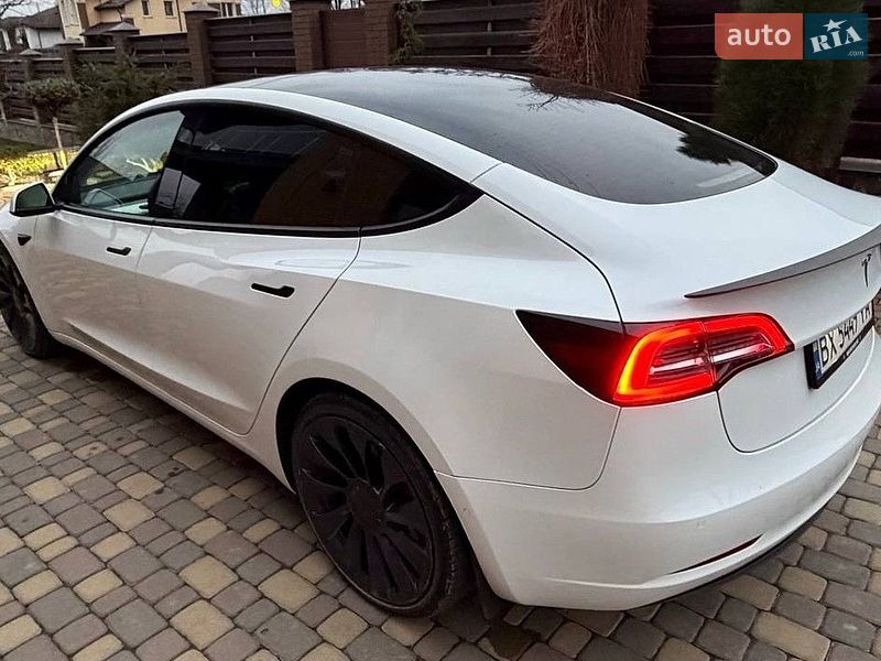 Седан Tesla Model 3 2022 в Львові фото 7 Седан Tesla Model 3 2022 в Львові