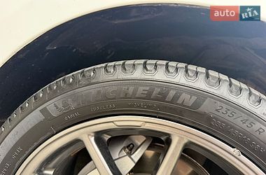 Седан Tesla Model 3 2018 в Тернополе