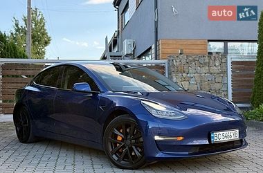 Седан Tesla Model 3 2019 в Стрые