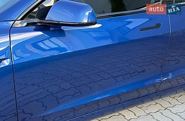 Седан Tesla Model 3 2019 в Стрые