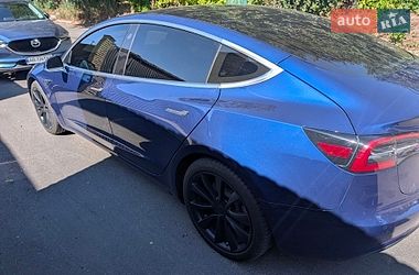 Седан Tesla Model 3 2018 в Києві