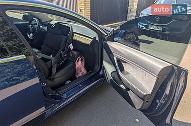 Седан Tesla Model 3 2018 в Києві