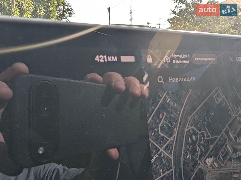 Седан Tesla Model 3 2018 в Киеве
