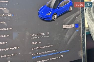 Седан Tesla Model 3 2018 в Києві