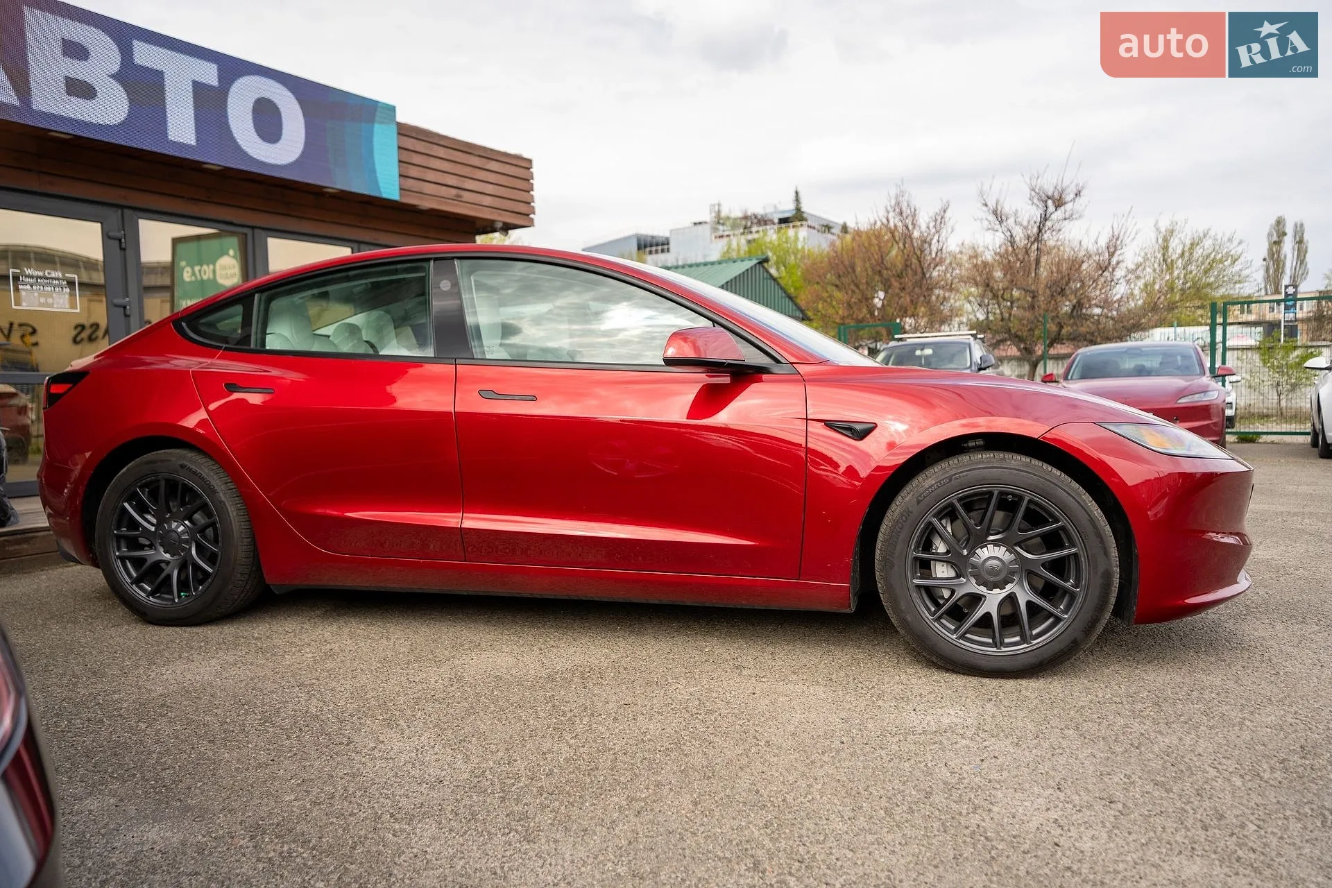 2024 Tesla Model 3 - мініатюра 5