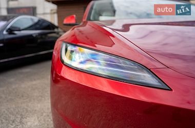 Седан Tesla Model 3 2024 в Киеве
