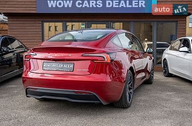 Седан Tesla Model 3 2024 в Киеве
