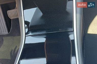 Седан Tesla Model 3 2019 в Кропивницькому