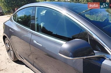 Седан Tesla Model 3 2019 в Кропивницькому