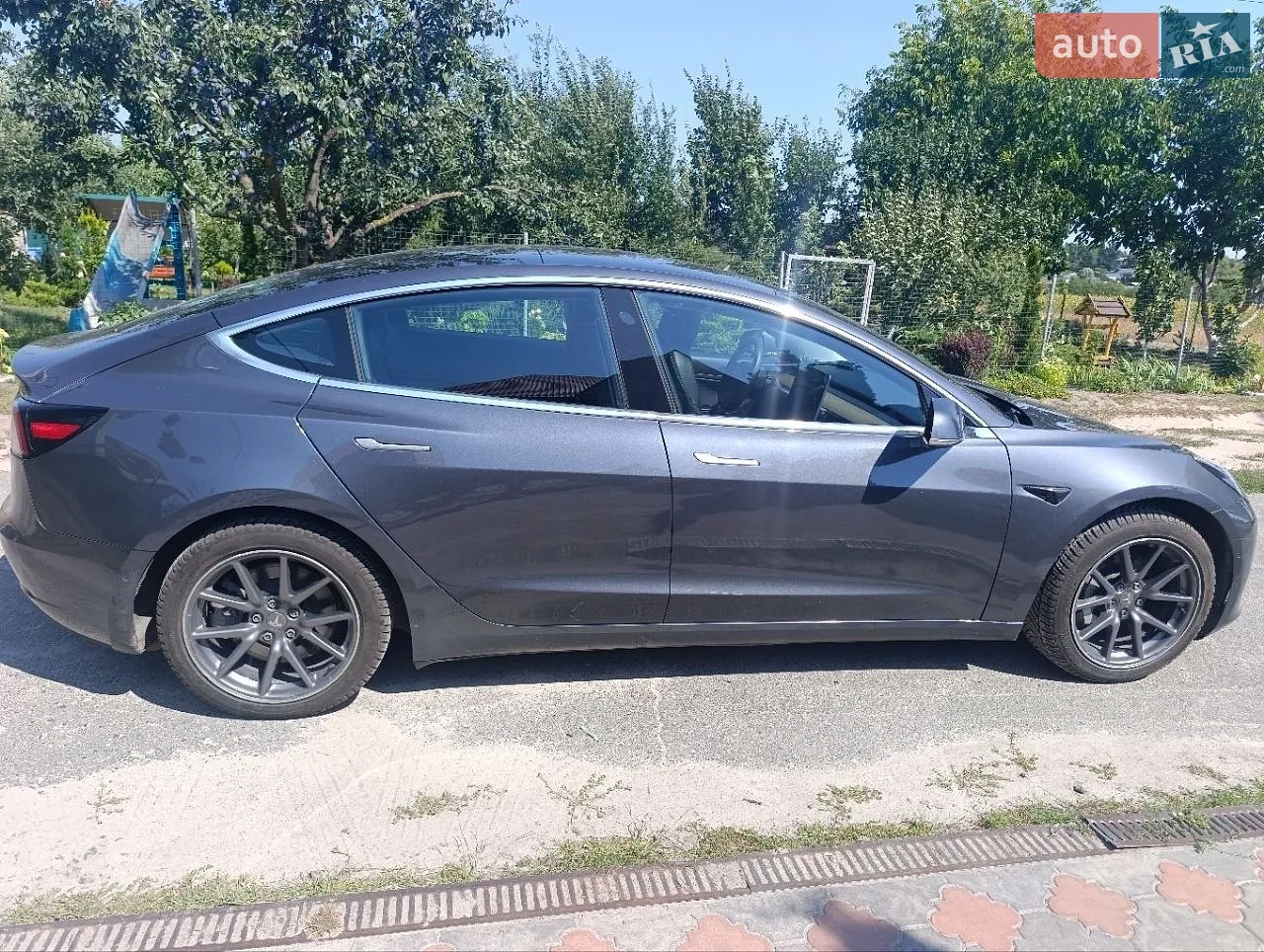 2020 Tesla Model 3 - мініатюра 3