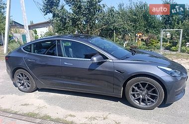 Седан Tesla Model 3 2020 в Ворзеле
