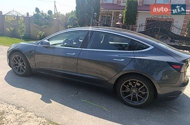 Седан Tesla Model 3 2020 в Ворзеле