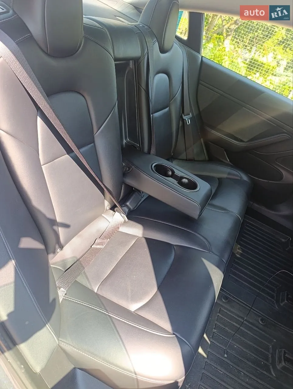 2020 Tesla Model 3 - мініатюра 16