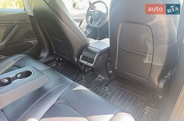 Седан Tesla Model 3 2020 в Ворзеле
