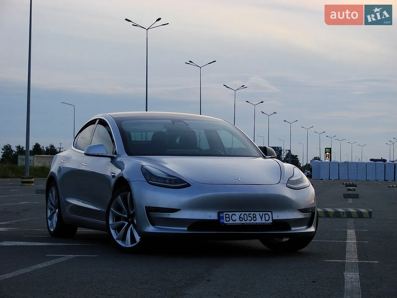2018 Tesla Model 3 - мініатюра 16