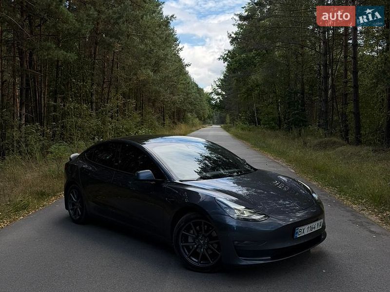Седан Tesla Model 3 2022 в Киеве фото 2 Седан Tesla Model 3 2022 в Киеве