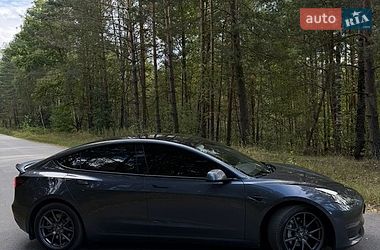Седан Tesla Model 3 2022 в Киеве фото 6 Седан Tesla Model 3 2022 в Киеве