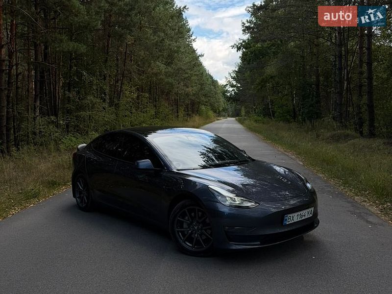 Седан Tesla Model 3 2022 в Киеве фото 11 Седан Tesla Model 3 2022 в Киеве