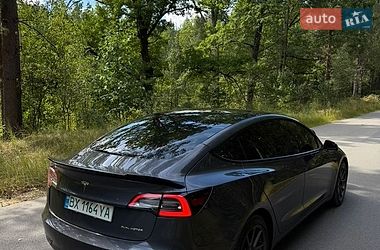 Седан Tesla Model 3 2022 в Киеве фото 25 Седан Tesla Model 3 2022 в Киеве