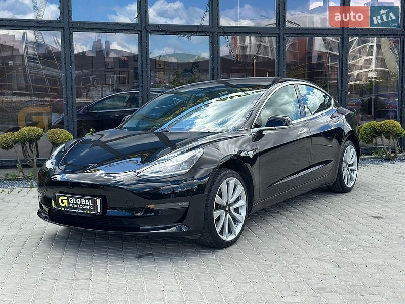 Седан Tesla Model 3 2020 в Львові фото 3 Седан Tesla Model 3 2020 в Львові
