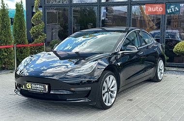 Седан Tesla Model 3 2020 в Львові фото 4 Седан Tesla Model 3 2020 в Львові