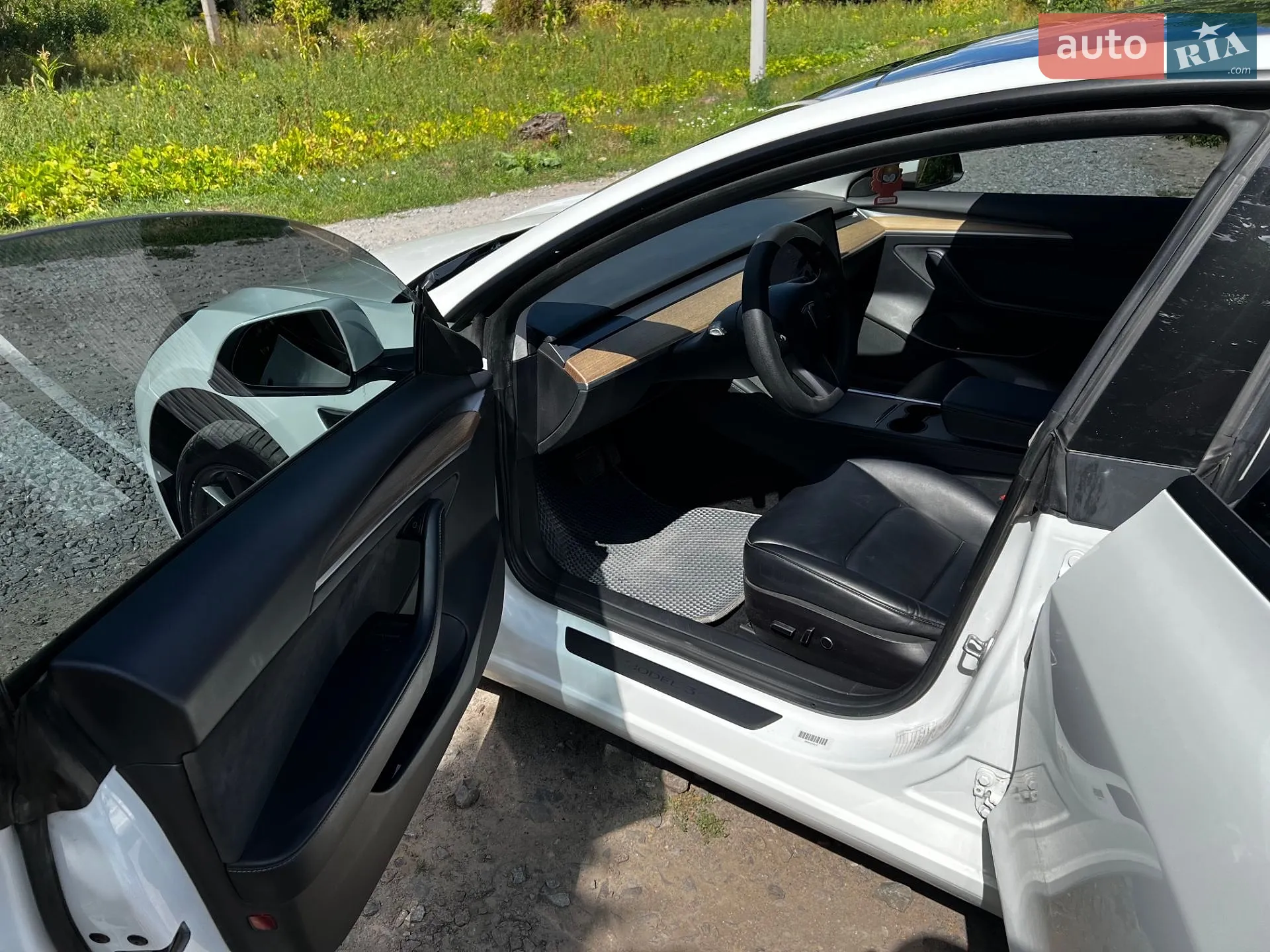 2022 Tesla Model 3 - мініатюра 9