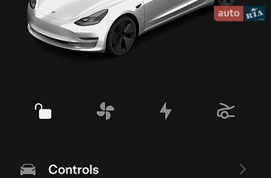 Седан Tesla Model 3 2023 в Киеве