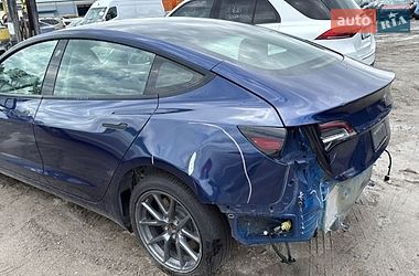 Седан Tesla Model 3 2022 в Ставище