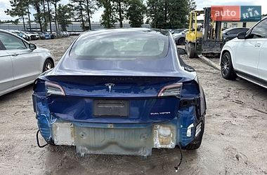 Седан Tesla Model 3 2022 в Ставище
