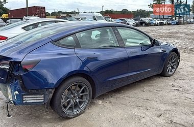Седан Tesla Model 3 2022 в Ставище