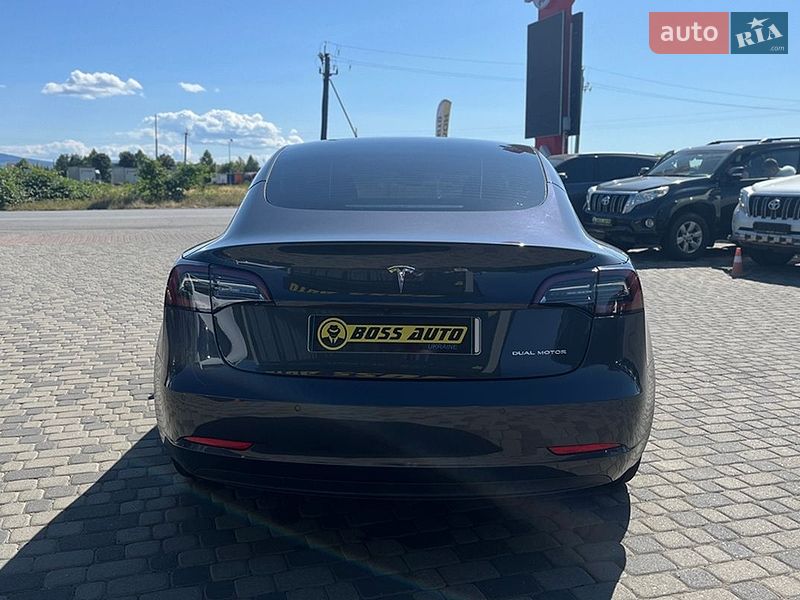 Седан Tesla Model 3 2022 в Мукачевому фото 6 Седан Tesla Model 3 2022 в Мукачевому