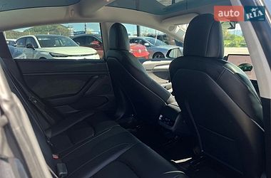 Седан Tesla Model 3 2022 в Мукачевому фото 30 Седан Tesla Model 3 2022 в Мукачевому