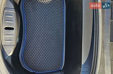 Седан Tesla Model 3 2018 в Борисполі