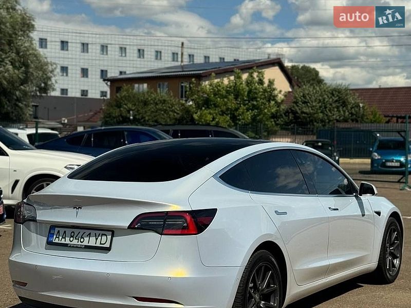 Седан Tesla Model 3 2019 в Києві фото 4 Седан Tesla Model 3 2019 в Києві