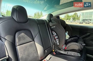 Седан Tesla Model 3 2019 в Білій Церкві
