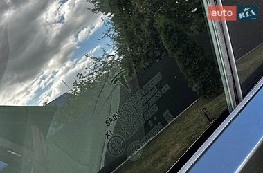 Седан Tesla Model 3 2022 в Немирові