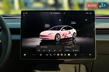 Седан Tesla Model 3 2025 в Львові