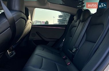 Седан Tesla Model 3 2025 в Львові