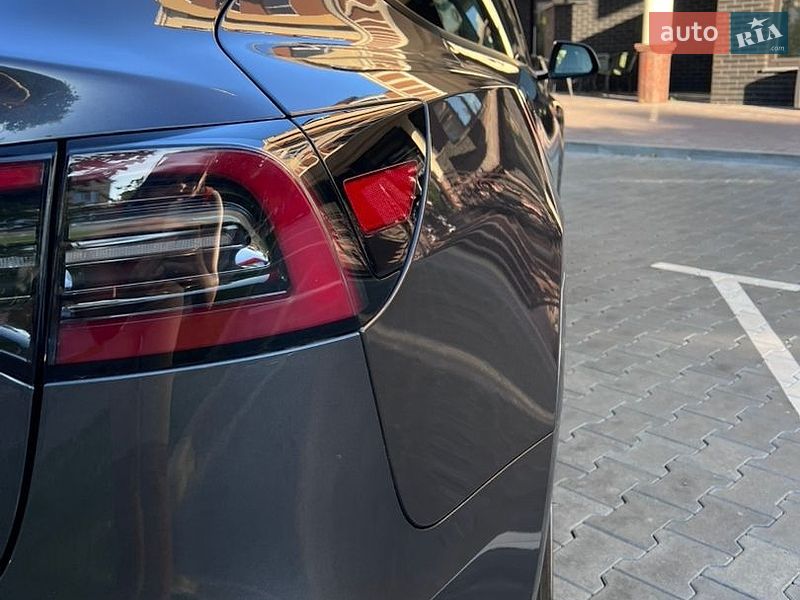 Седан Tesla Model 3 2023 в Софиевской Борщаговке